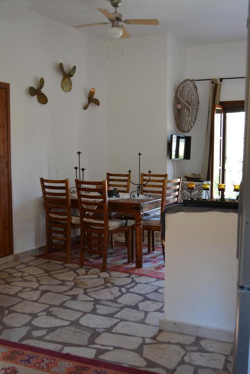 P&M House Villa Meyísti Eksteriør bilde